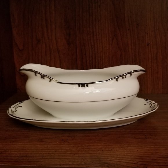 Gold China Baronet (Platinum Trim) Serveware - Picture 5 of 12